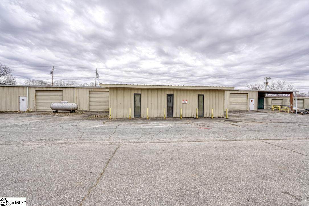 8202 Maxwell Circle - Photo 1