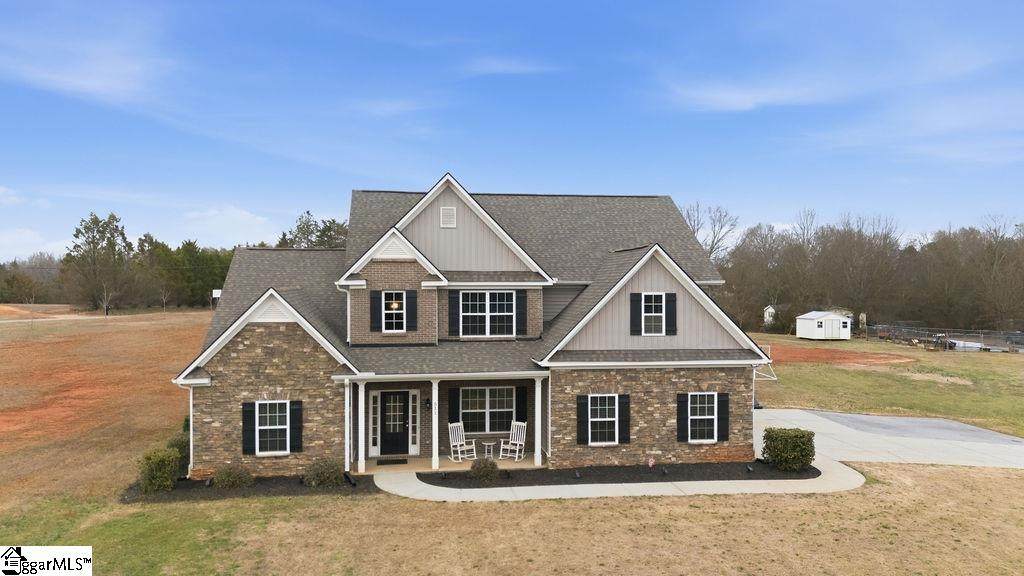 511 Cromer Road - Photo 1