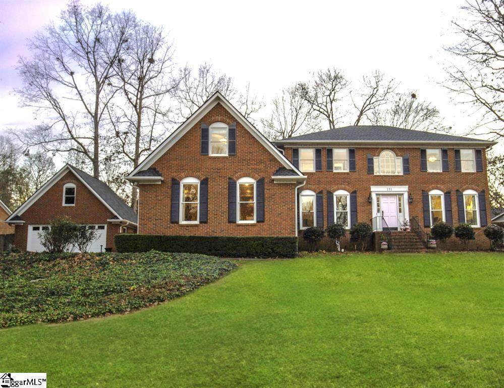 131 Woodridge Drive - Photo 1