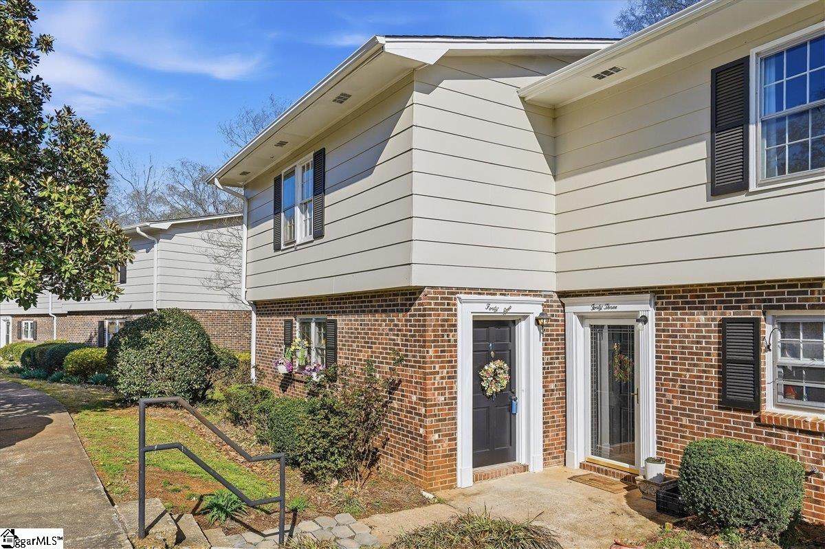 41 Summercreek Drive - Photo 1