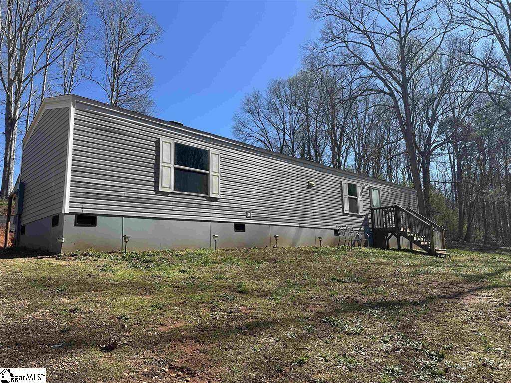 215 Jordan Drive - Photo 1