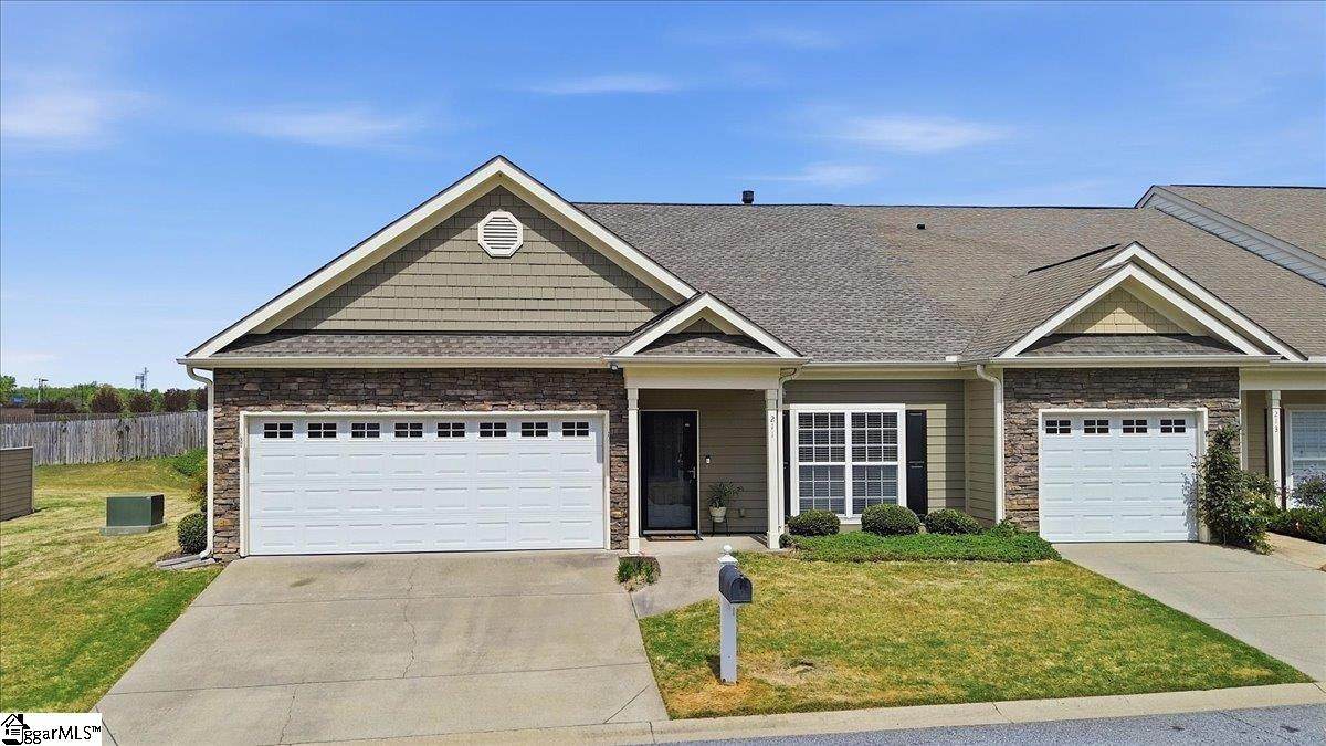 211 Louisville Drive - Photo 1