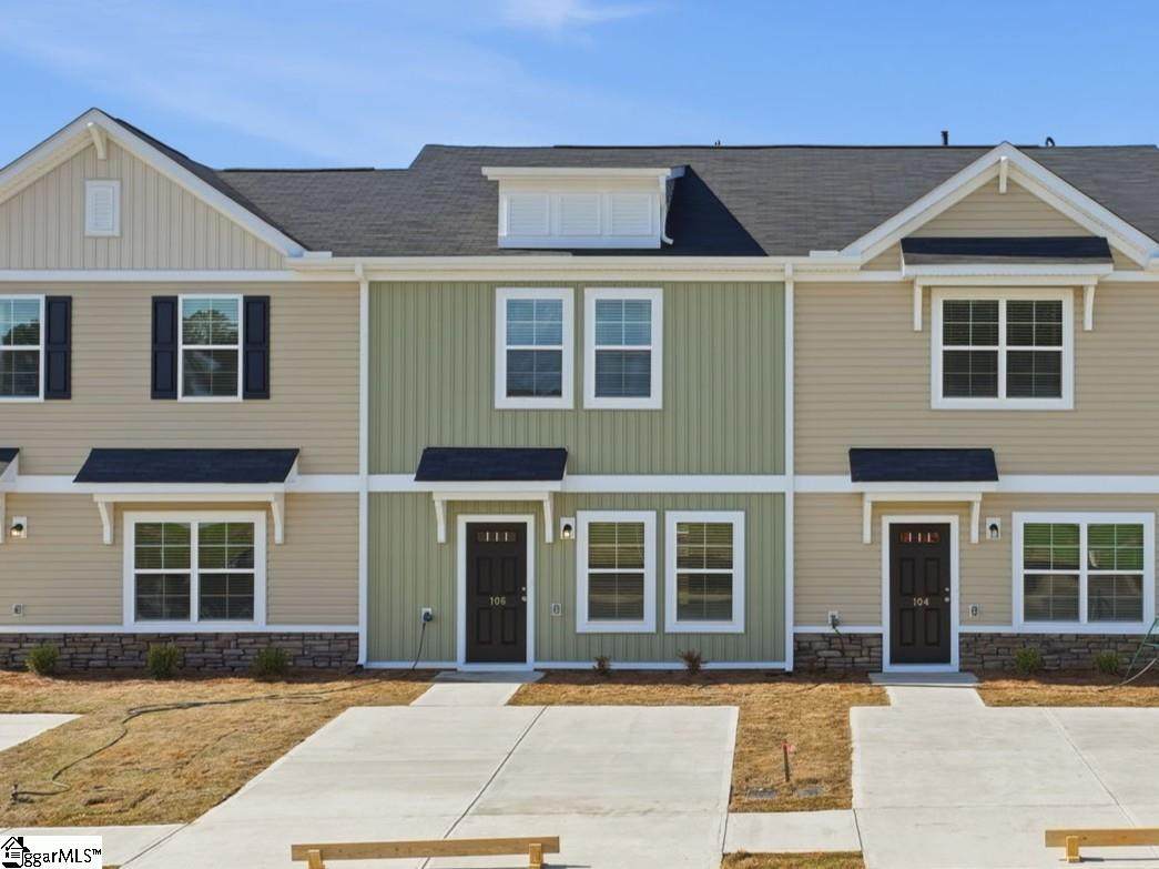 313 Lilac Loop - Photo 1