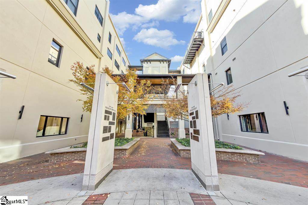 233 Main Street - Photo 1