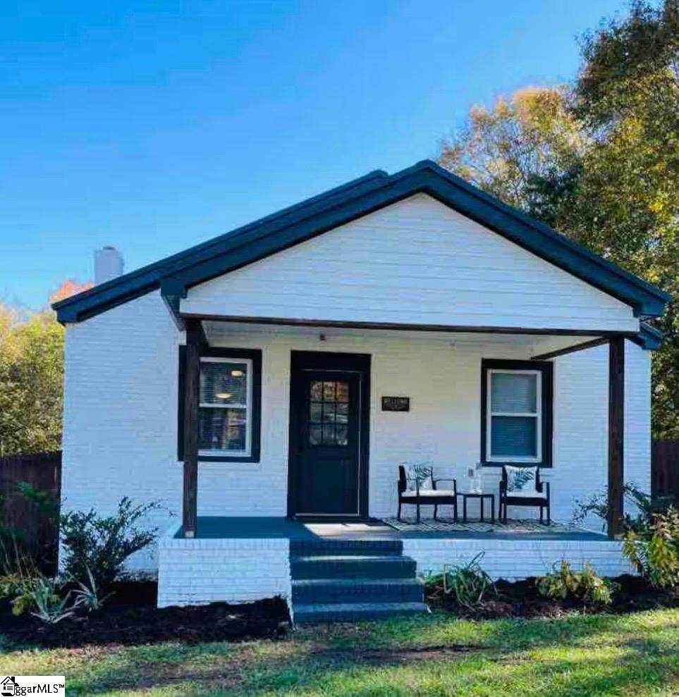 214 Clemson Avenue - Photo 1