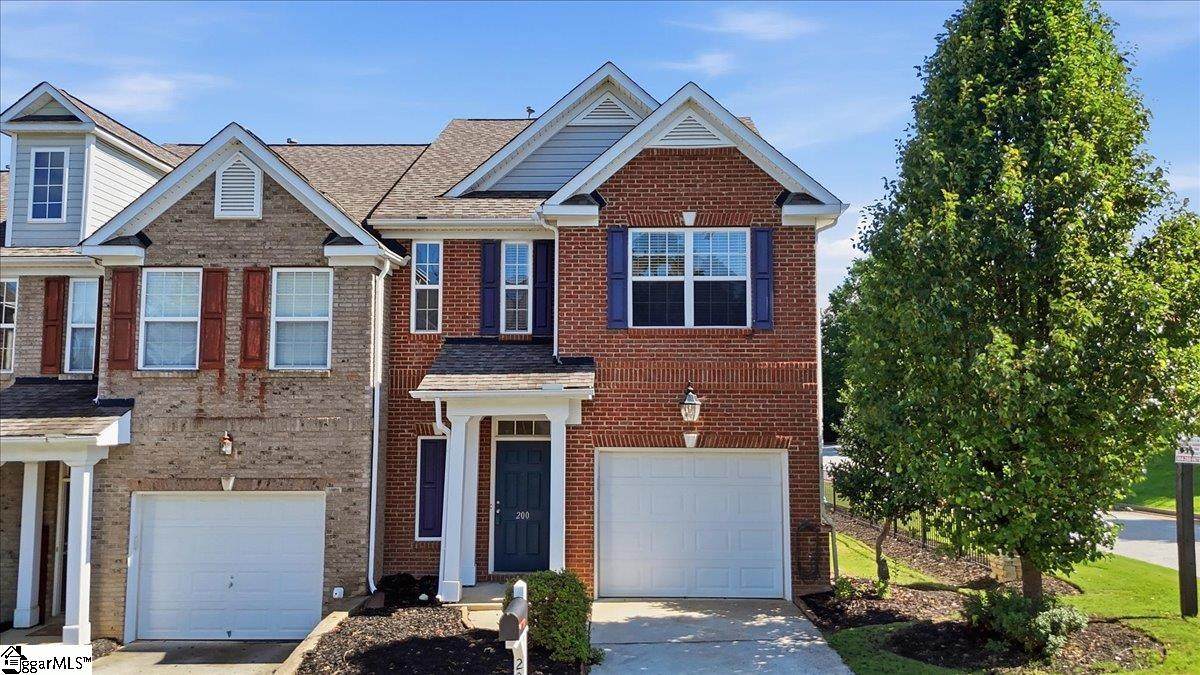 200 Greenbush Court - Photo 1