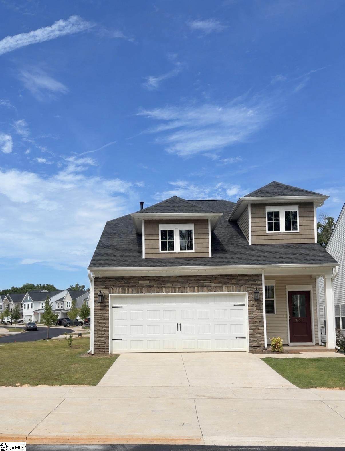 601 Poinsett Bridge Way - Photo 1