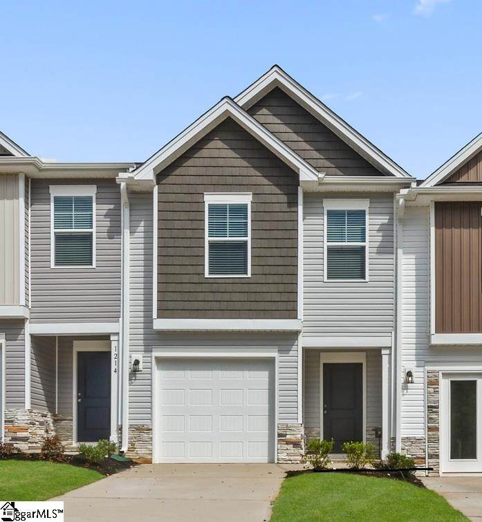 1411 Chesapeake Lane - Photo 1