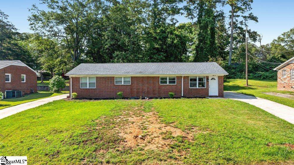 130 Pleasant Drive - Photo 1