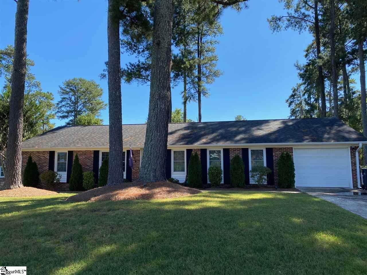 16 Ellesmere Drive - Photo 1