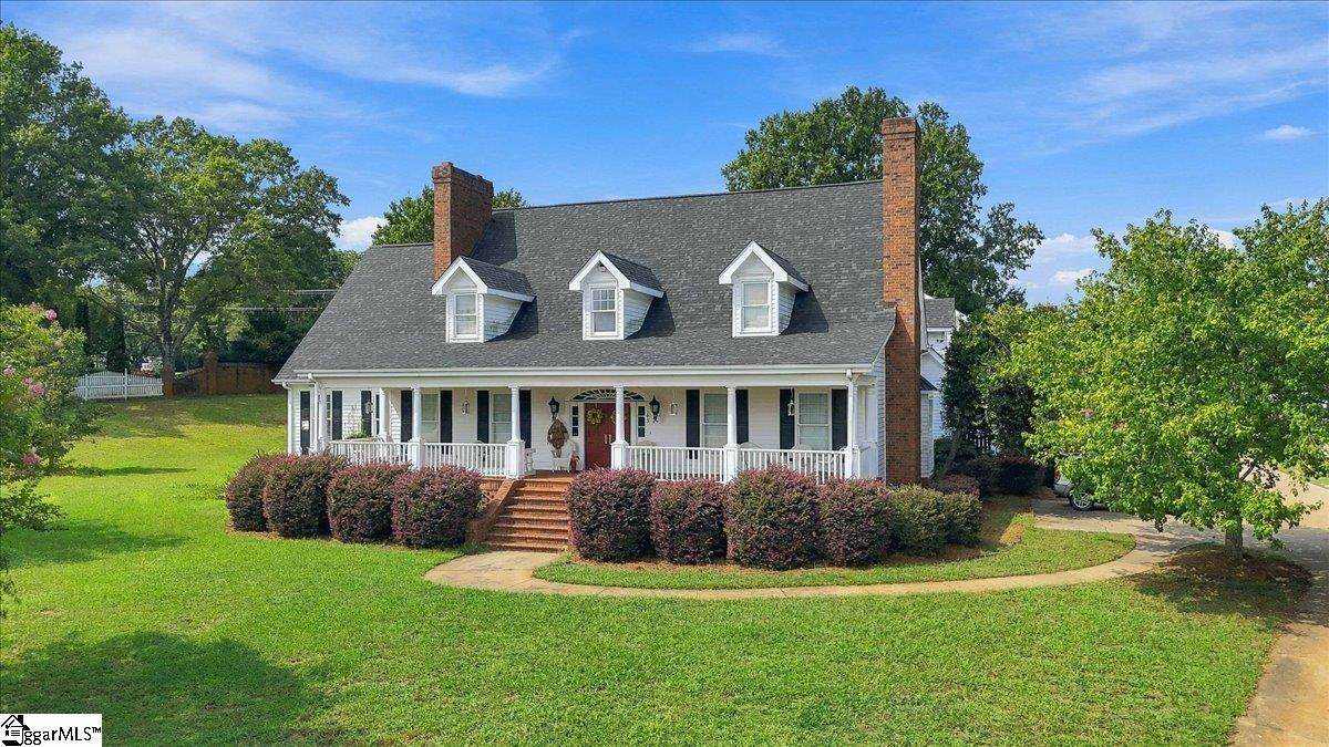 105 Marshland Lane - Photo 1