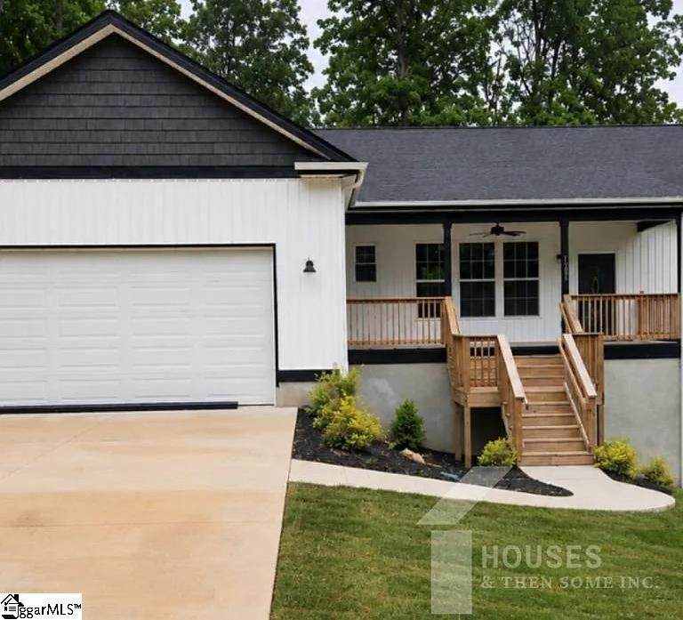 1505 Saluda Lake Road - Photo 1