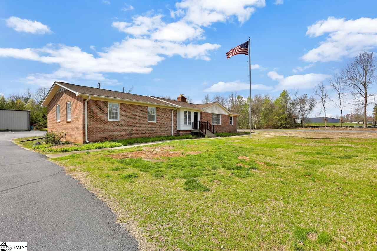 1684 Old Highway 14 South - Photo 1