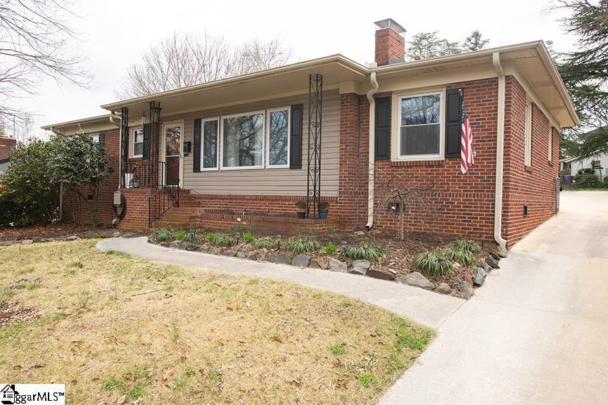 108 Ashford Avenue - Photo 1