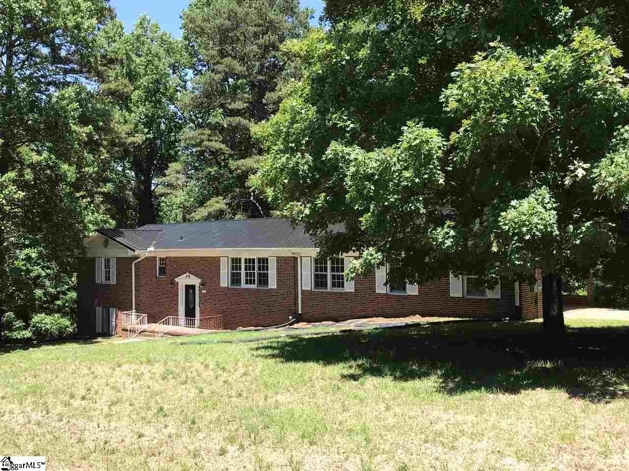 110 Virginia Drive - Photo 1