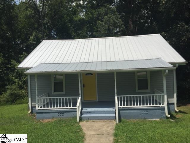 206 Mill Street - Photo 1