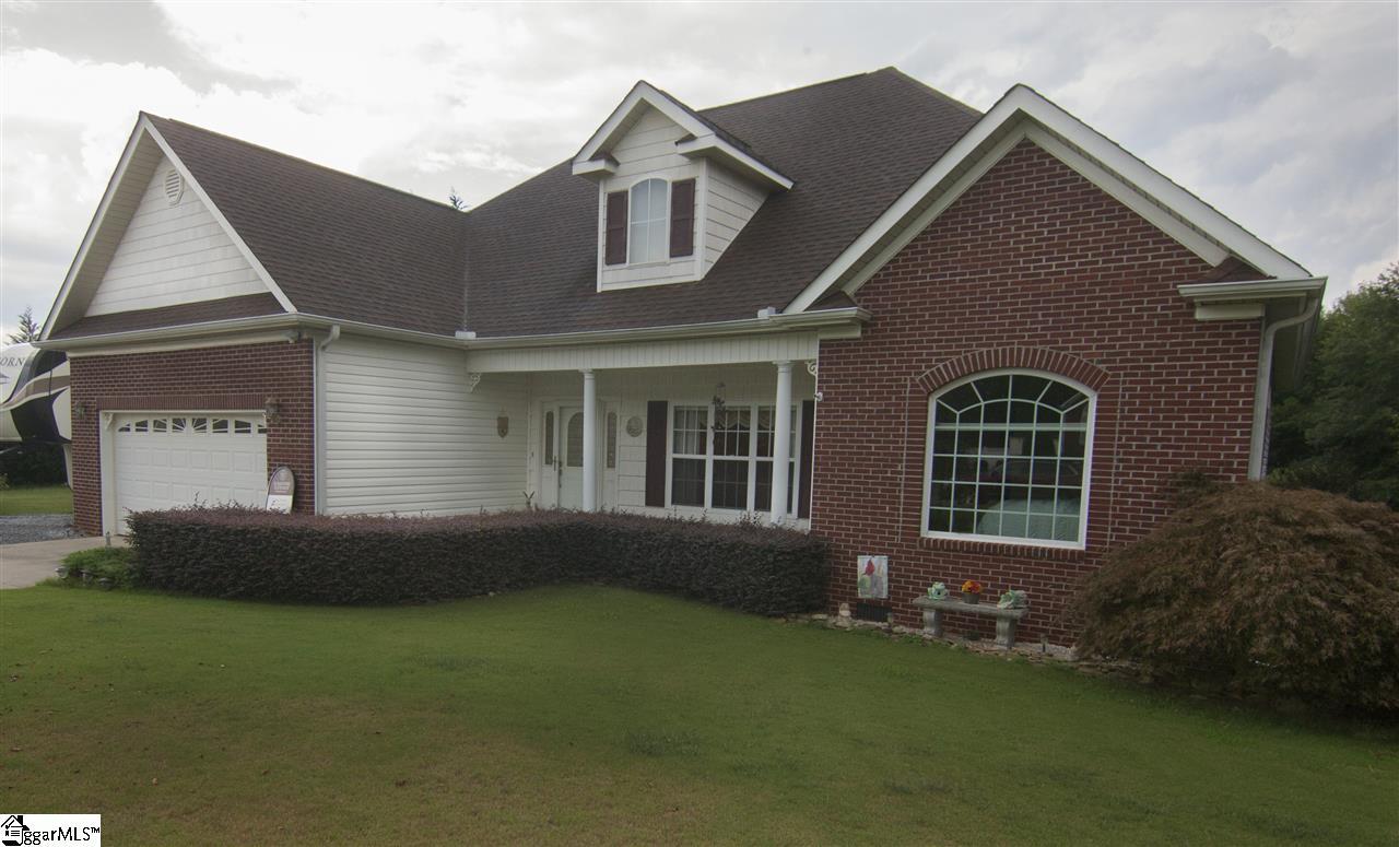 828 Shaftsbury Trail - Photo 1