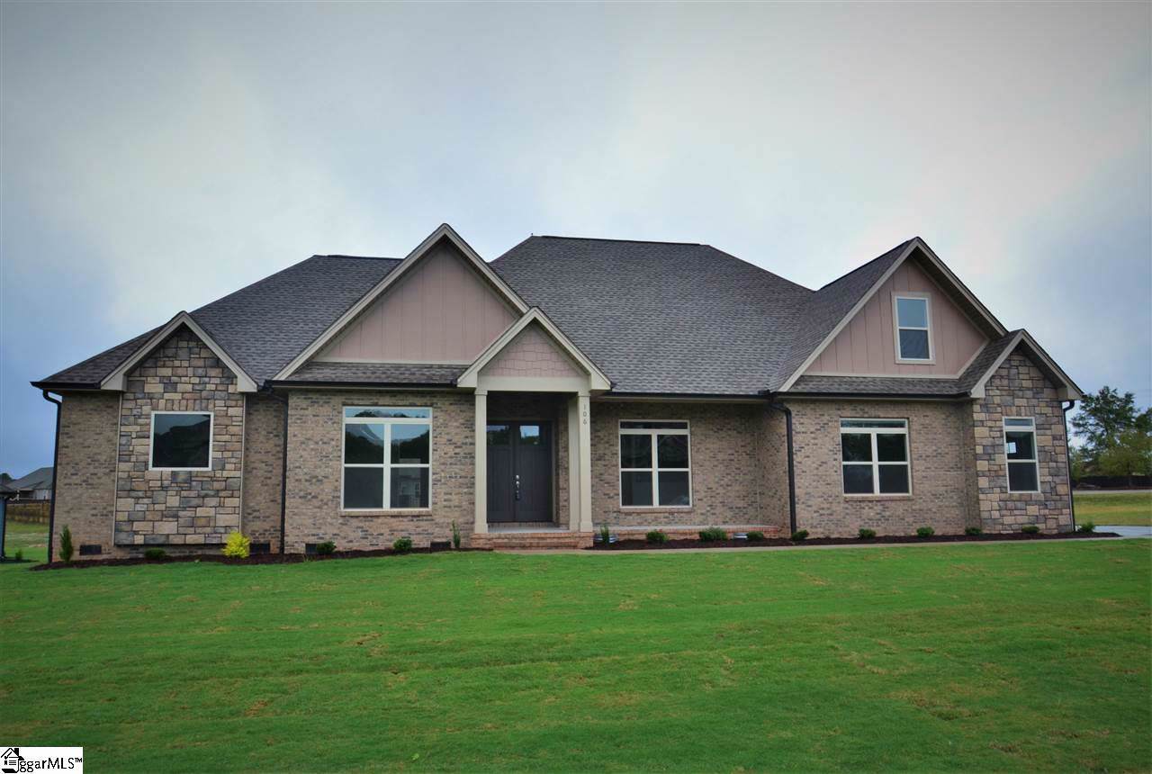 106 Monreve Drive - Photo 1