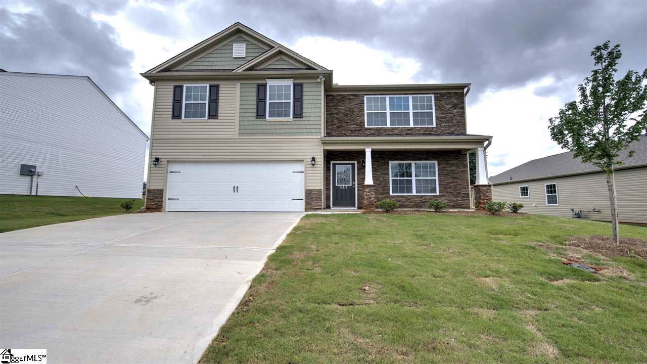 202 Crossway Drive - Photo 1