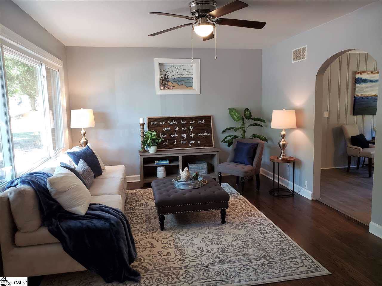 220 Florence Drive - Photo 1