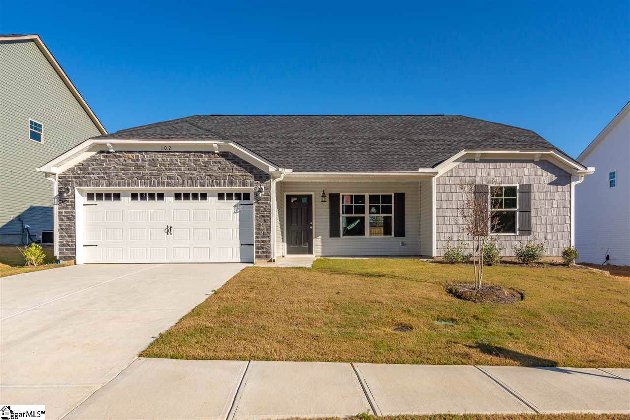 102 Mitford Way - Photo 1