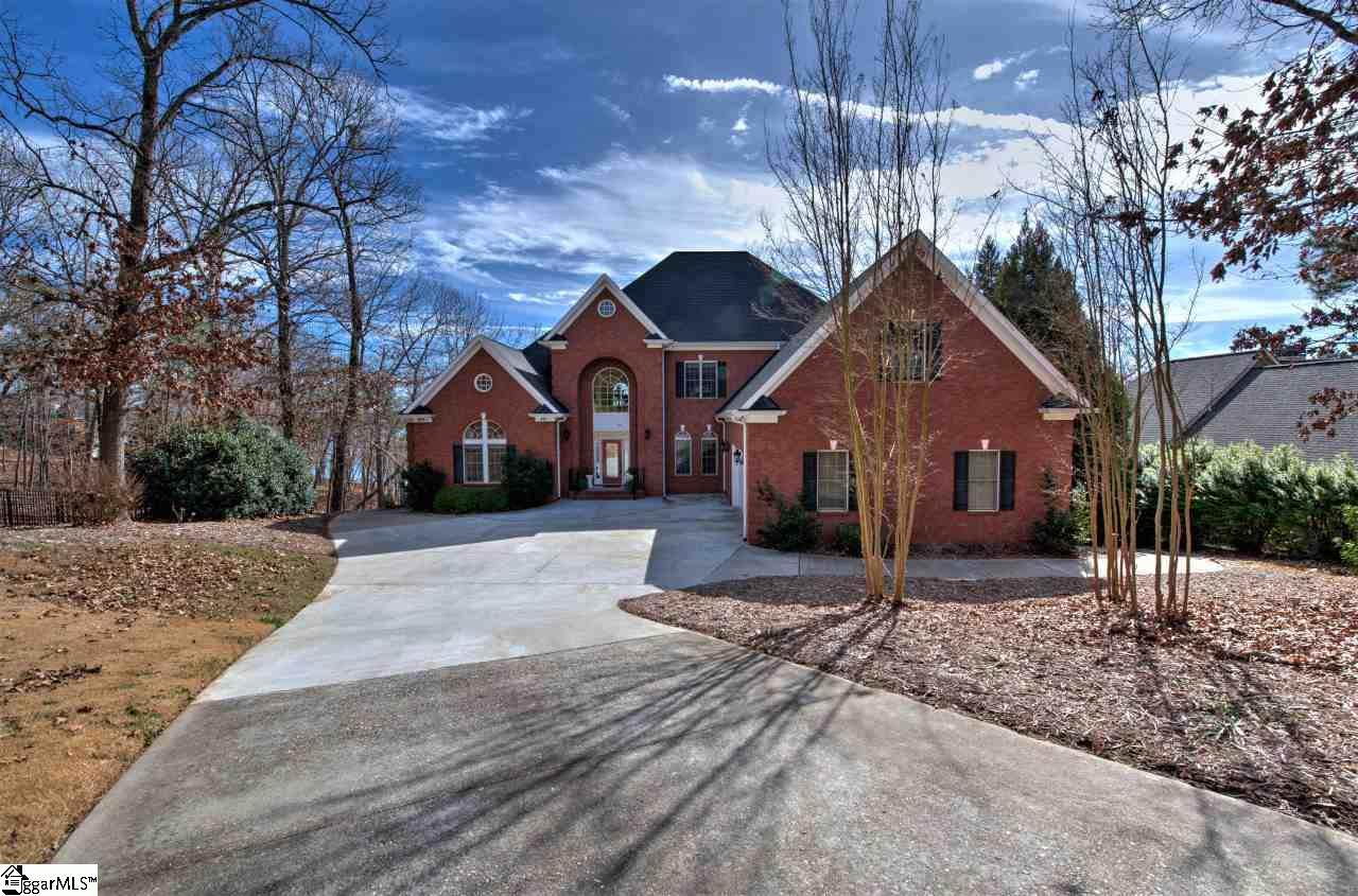 121 Winding River Drive - Photo 1