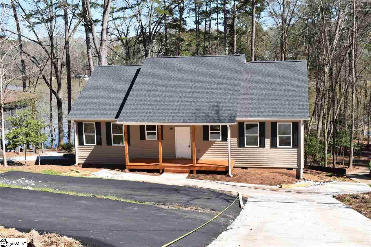218 Elm Drive - Photo 1