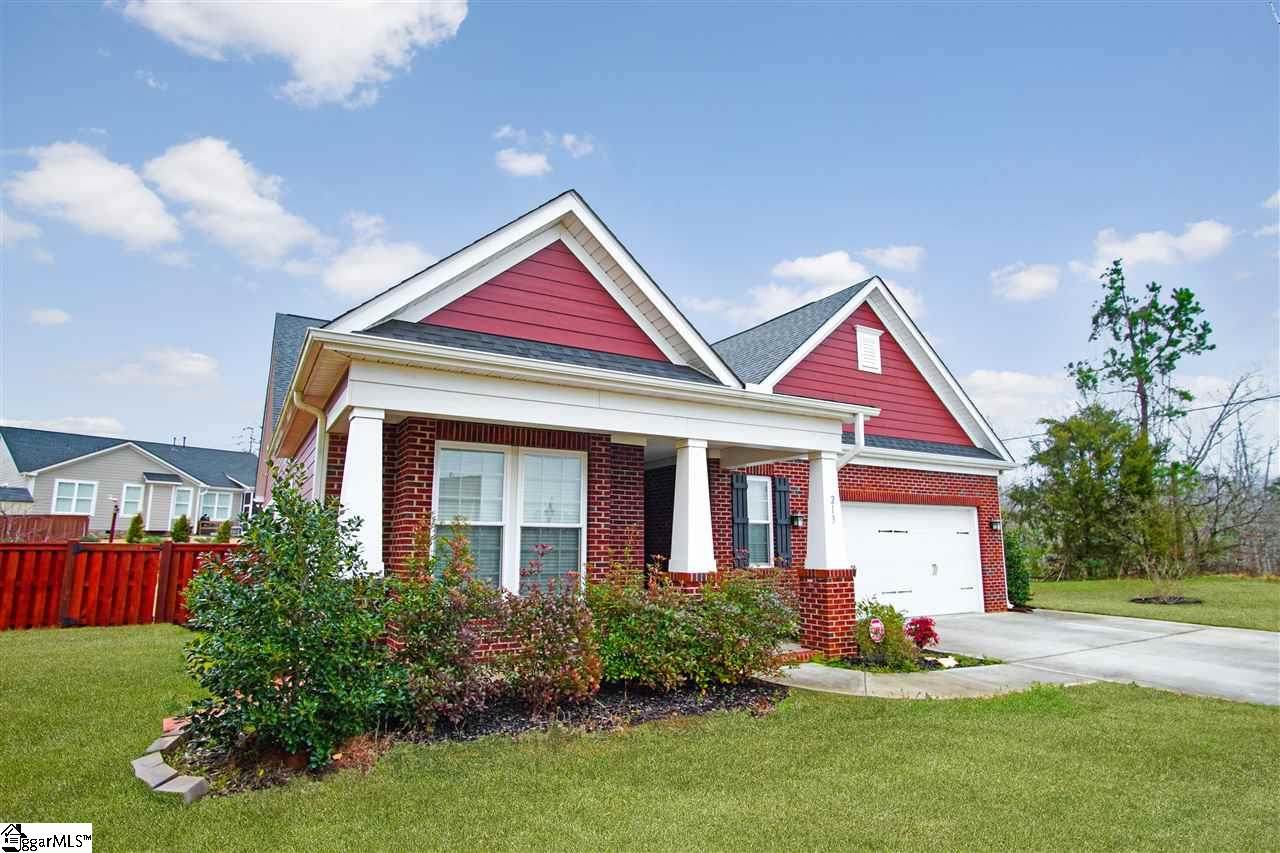 213 Belcourt Court - Photo 1