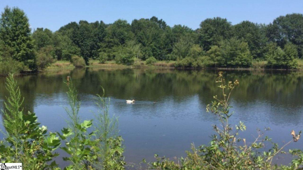 820 Green River Road - Photo 1