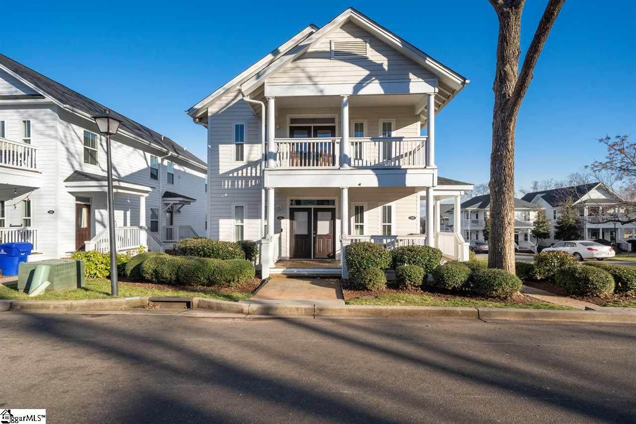 15B Oakhurst Avenue - Photo 1