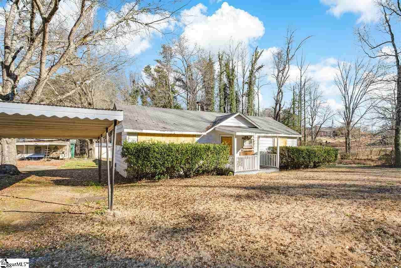 6615 Augusta Road - Photo 1