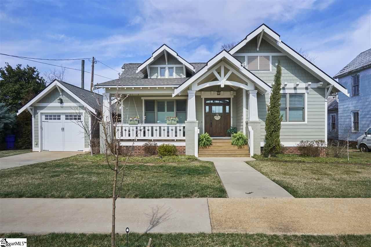 312 Perry Avenue - Photo 1