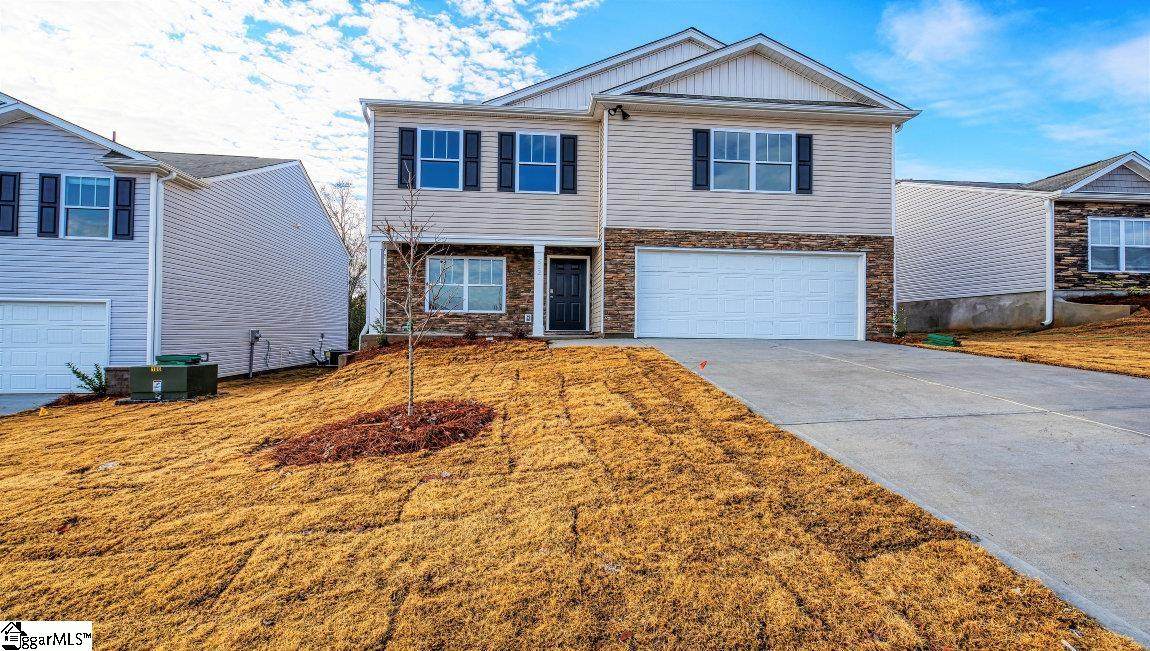 612 Ashwood Way - Photo 1