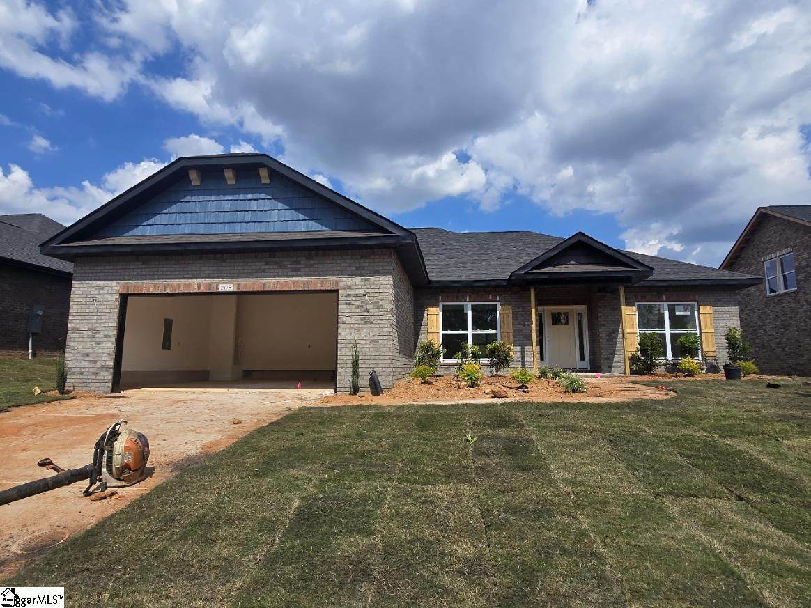 205 Rolling Waters Drive - Photo 1