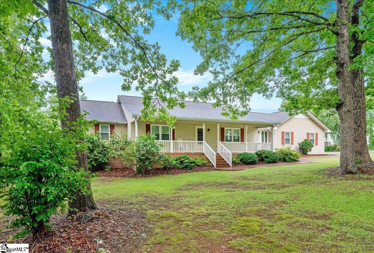 107 Aiken Farm Road - Photo 1
