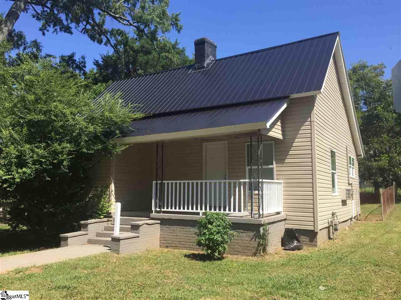 237 Poole Street - Photo 1