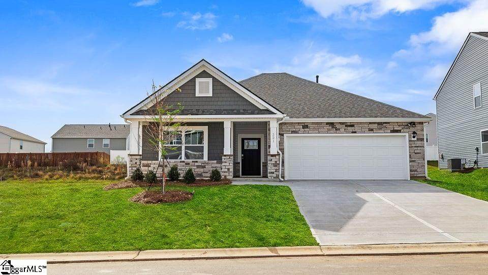 221 Mosby Drive - Photo 1