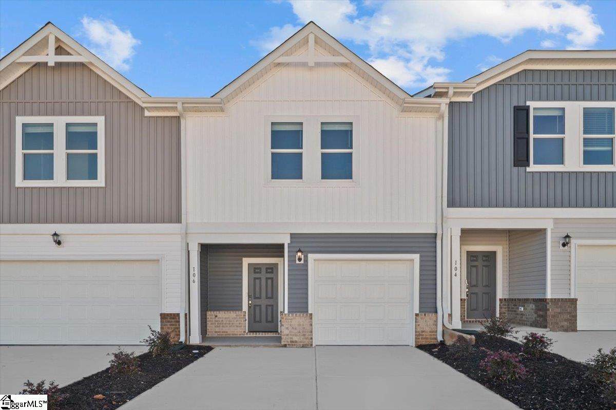 106 Pleasure Lane - Photo 1