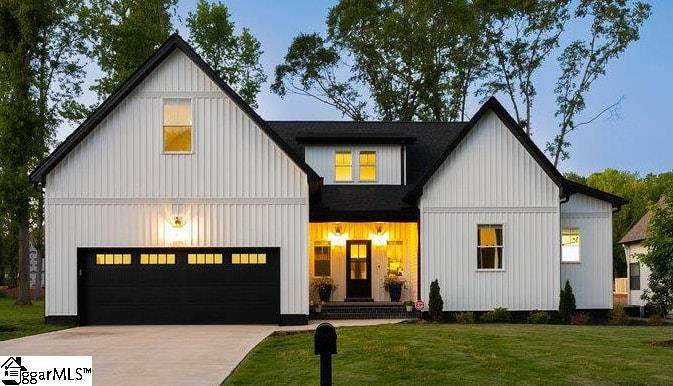 179 Eastbrook Drive - Photo 1