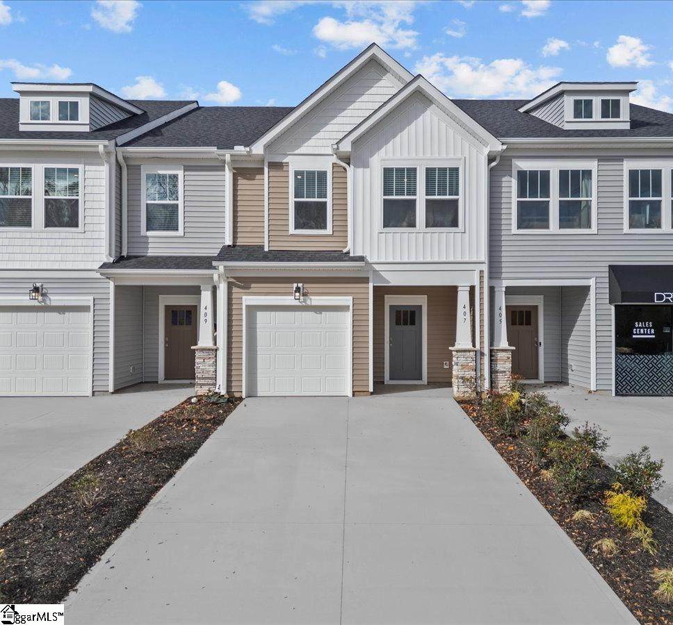 407 Parima Court - Photo 1