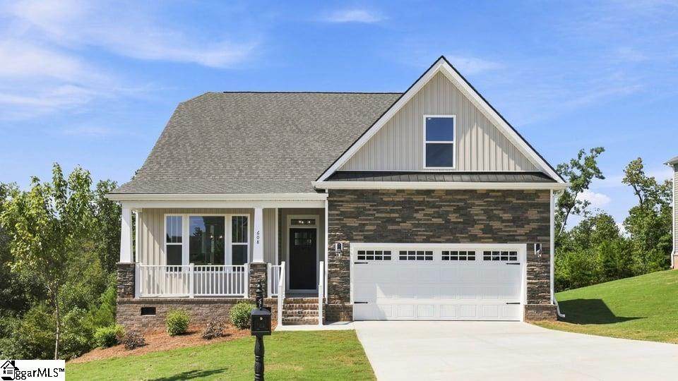 608 Hidden Creek Court - Photo 1