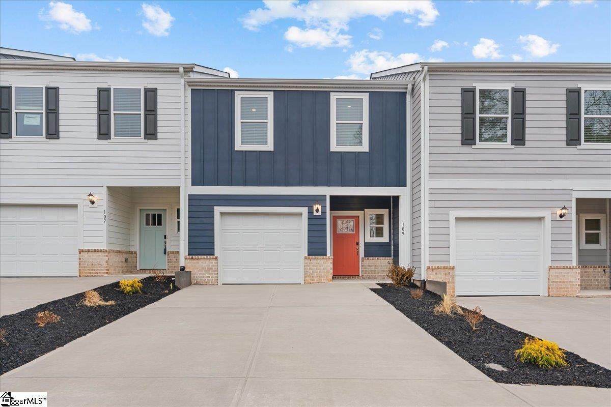 109 Kerwin Court - Photo 1