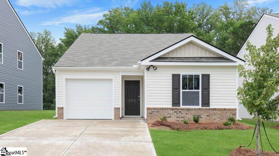 223 Deskin Lane - Photo 1