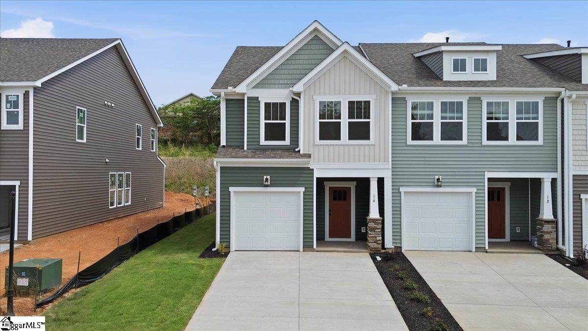 16 Shoemaker Road - Photo 1