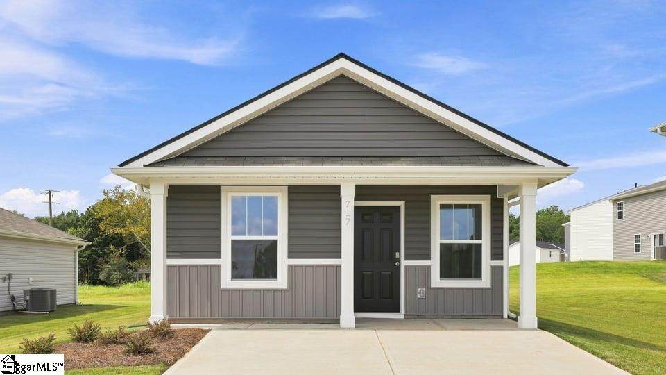 717 Longton Street - Photo 1