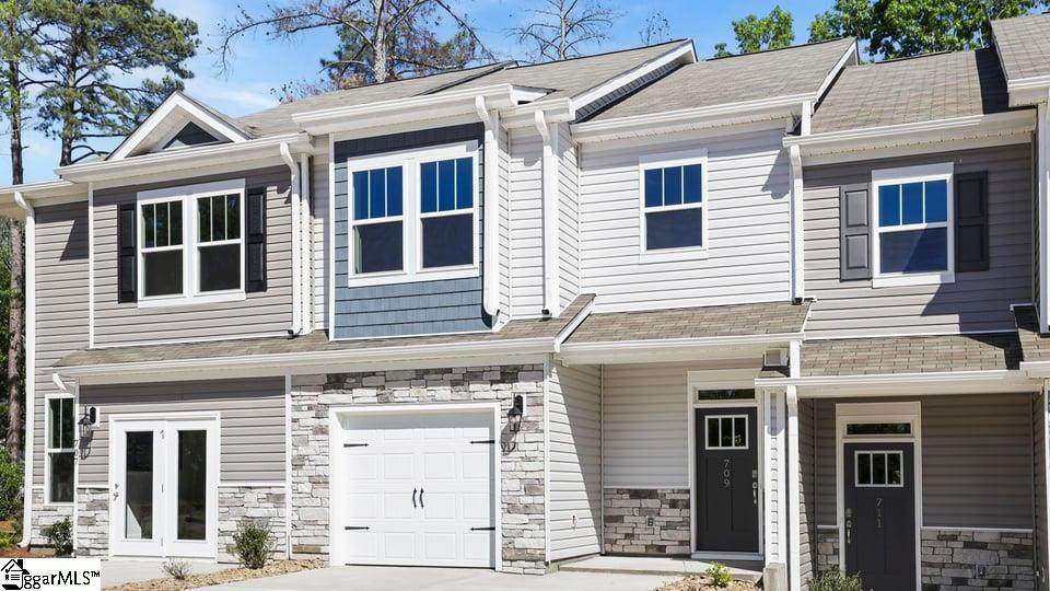 709 Lesbury Lane - Photo 1