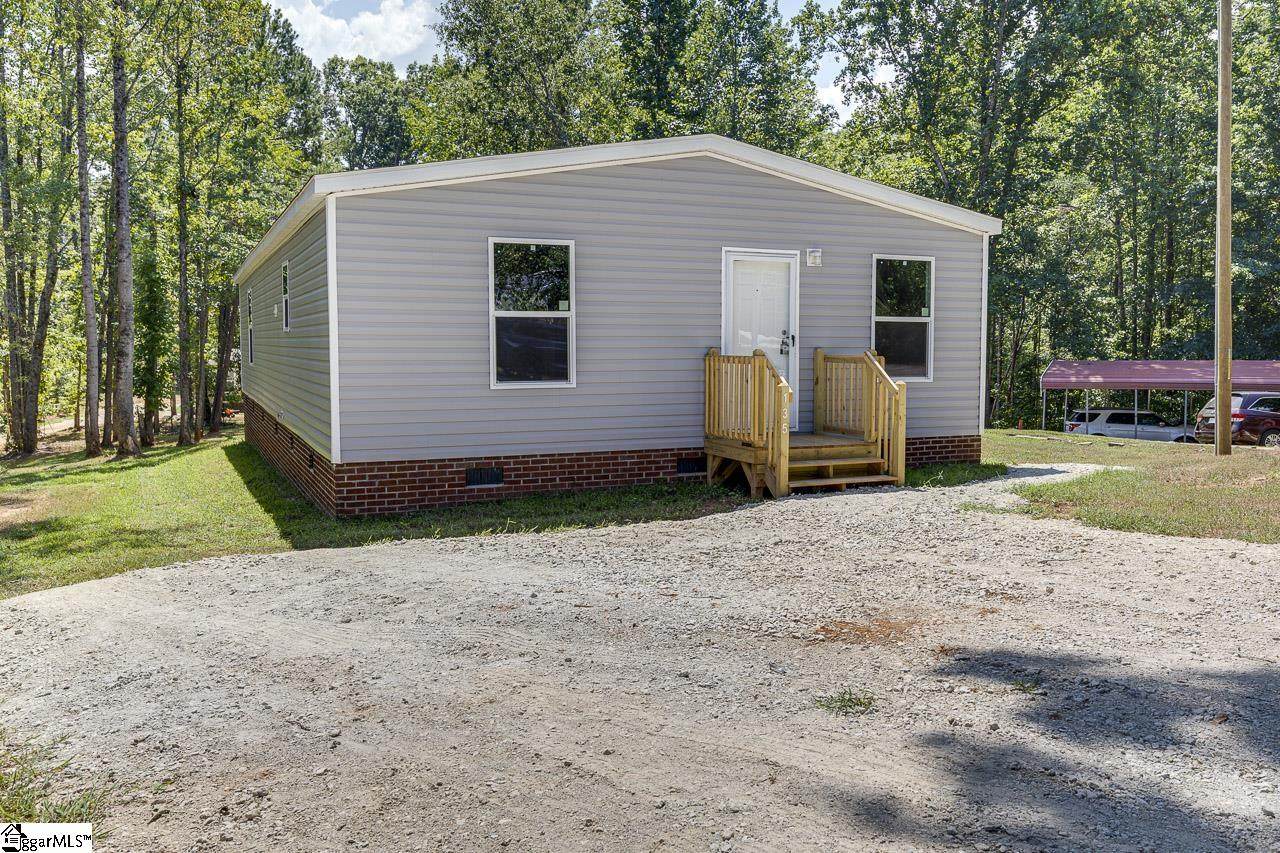 135 Layton Drive - Photo 1
