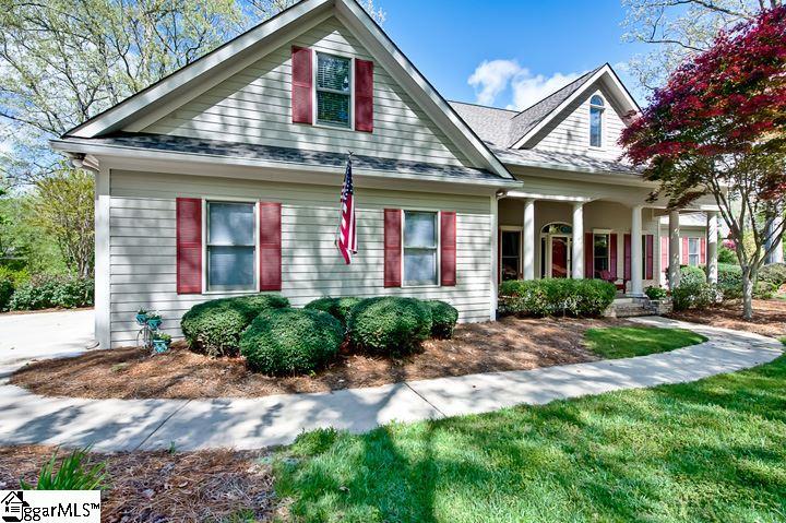 112 Kingshead Road - Photo 1