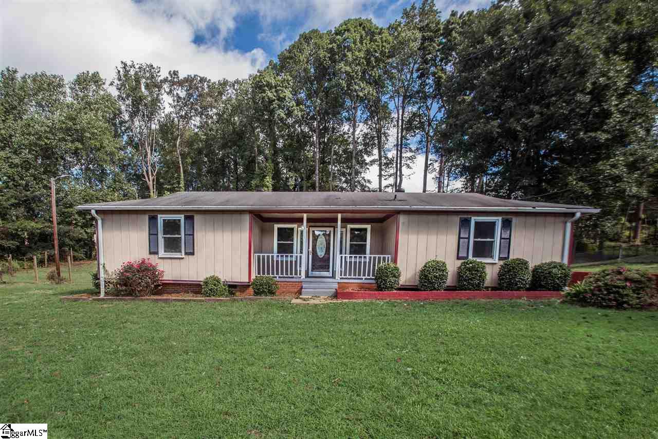 135 Camden Drive - Photo 1