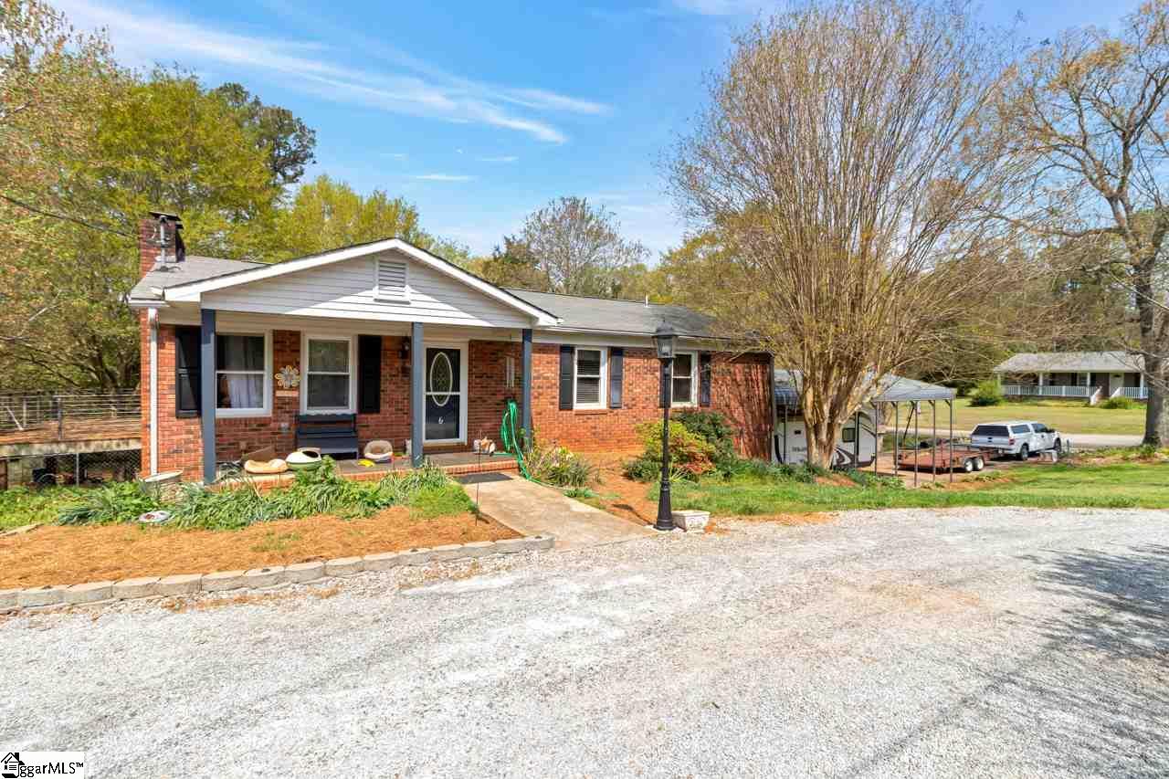 6 Boggs Drive - Photo 1